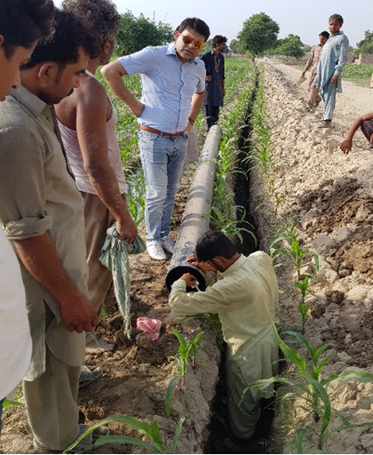 How much corruption is there in public water and sanitation projects in Pakistan?